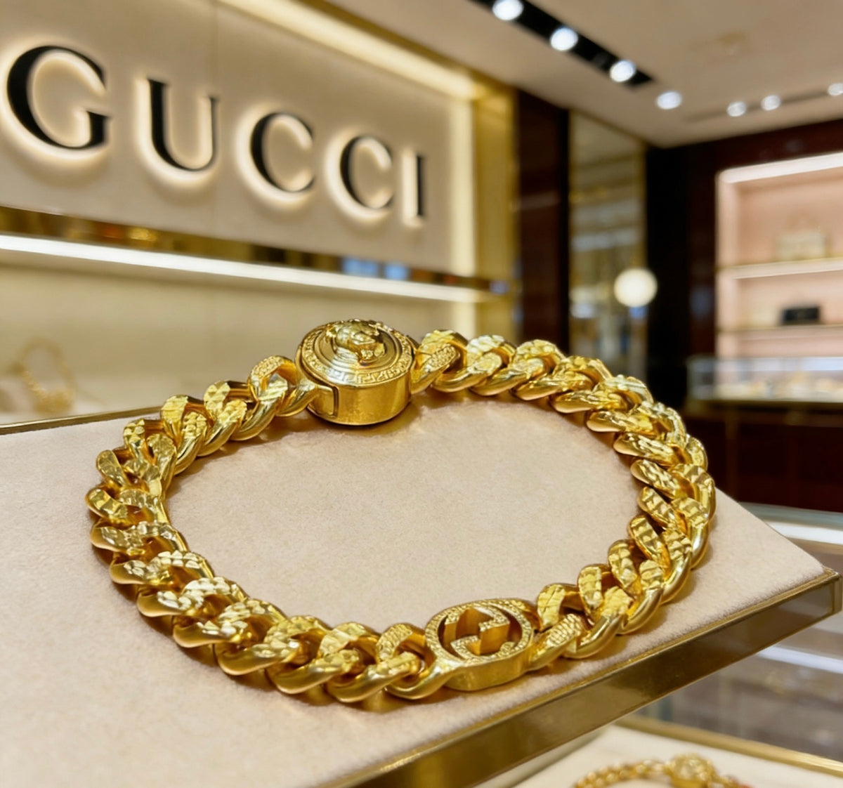 Gucci