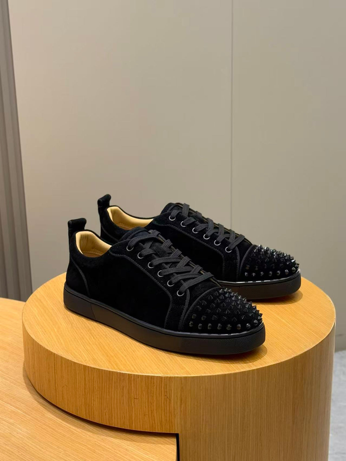Christian Louboutin Louis Junior Spikes
