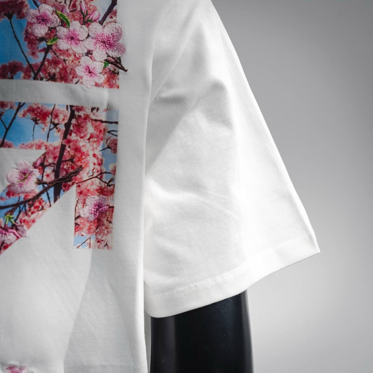 Off-White Arrow Flower T-Shirt